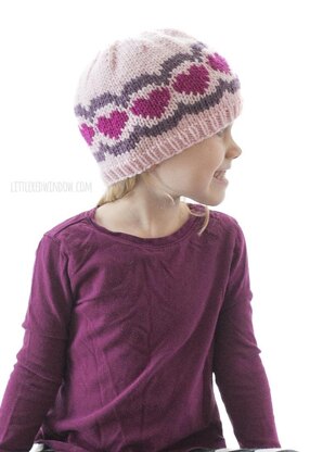 Scalloped Heart Hat