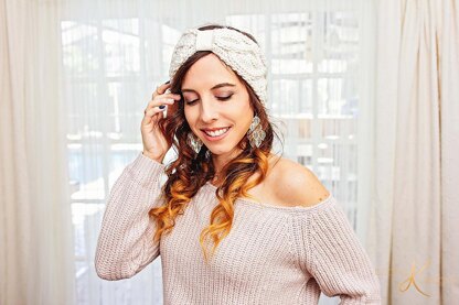 Traveling Vine Knit Earwarmer