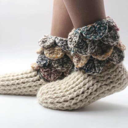 Crochet slipper boots