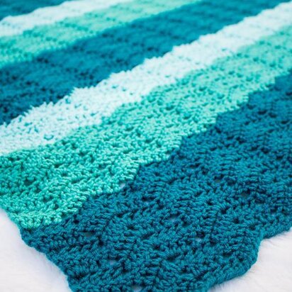 Easy Chevron Blanket