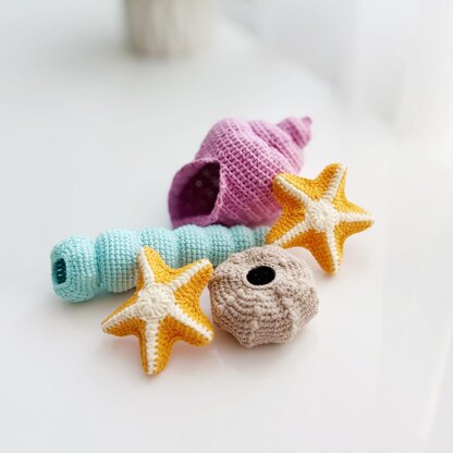 Crochet Seashell pattern, amigurumi shell, summer home decor