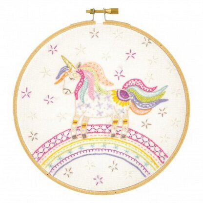 Un Chat Dans L'Aiguille Simone the Unicorn Contemporary Printed Embroidery Kit