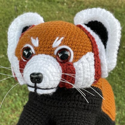 Rusty the Red Panda Amigurumi