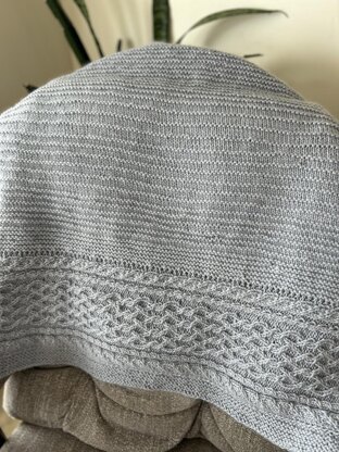 Gently Cabled Blanket