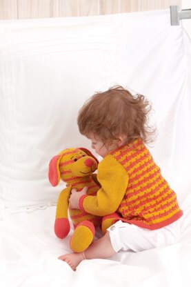 Toys & Garments Book by Patons - 3804