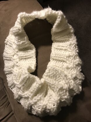 Cabled Cowl