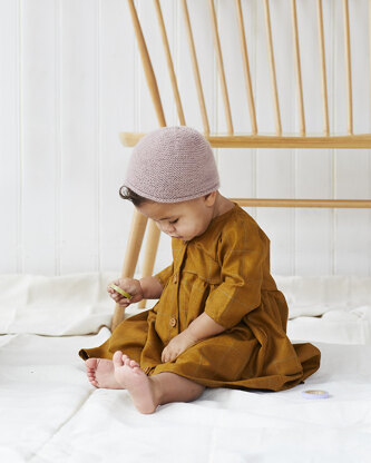 Isabel Hat - Free Knitting Pattern For Babies in Debbie Bliss Luna