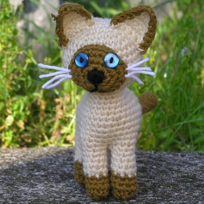 Siamese cat amigurumi