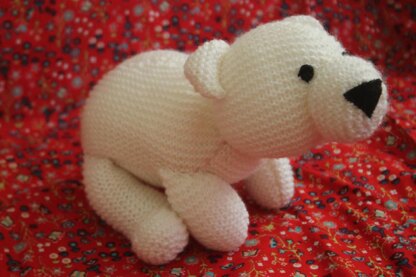 William the Christmas polar bear