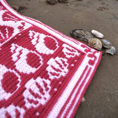 Seashells by the Seashore - Latch Hook Rug Kit