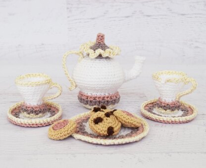 Mrs Potts Tea and Cookies