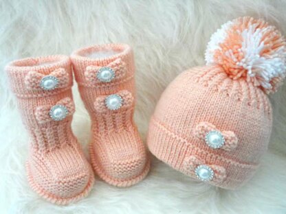 Baby Uggs Baby Beanie Pompom Knitting Pattern