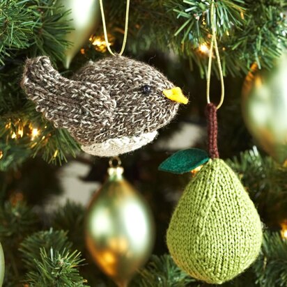 Partridge or a Pear Tree Ornaments in Patons Classic Wool Worsted
