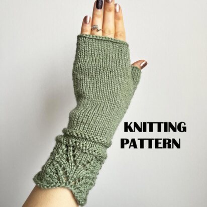 Lacy Cuff Fingerless Mitts