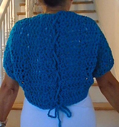 839 PEACOCK SHRUG