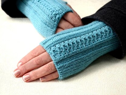 Snegurochka Mitts