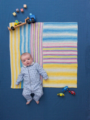 Right Angles Baby Blanket in Lion Brand Ice Cream - L60361 - Downloadable PDF