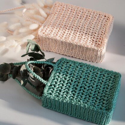 Mini crochet purse bag Bloom Crochet pattern by I Love Create LoveCrafts