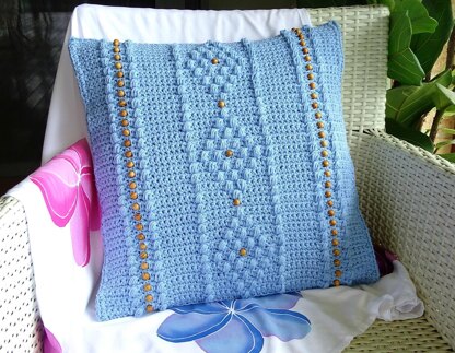 Crochet Beaded Diamond Cushion