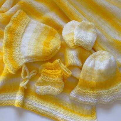 Lion Brand Yarn Ice Cream Big Scoop Yarn, Lemon Meringue : : Home