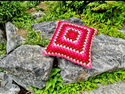 La Vie en rose Cushion 26