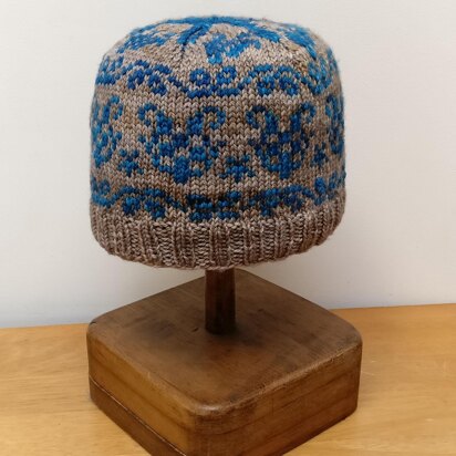 Rococo Hat - knitting pattern