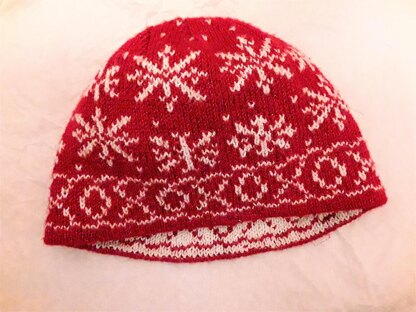 Reversible Snowflake Kisses Hat