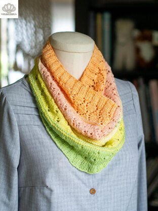 Lacy Sampler Cowl