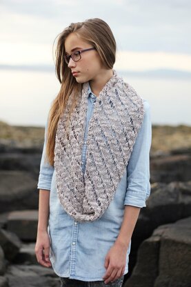 Opium infinity scarf