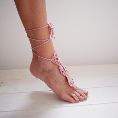 Barefoot thong summer sandals