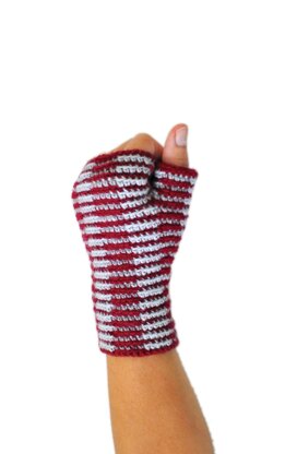 Shadow fingerless gloves