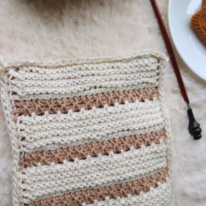 Peaks and Purls Potholder