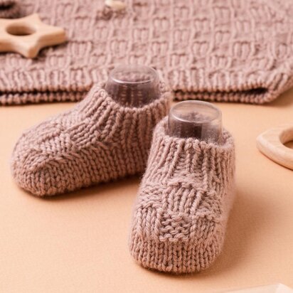 Baby booties "Chocolate wafers"