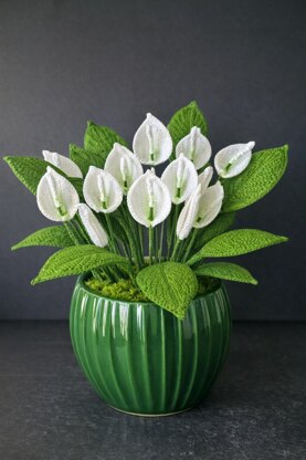 Crochet Peace Lily flowers pattern