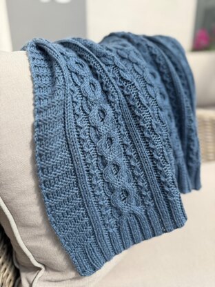 Twist & Cuddle Baby Blanket