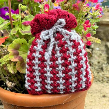 Textured Tweed Lavender Bag Knitting Pattern - Free Knitting Pattern