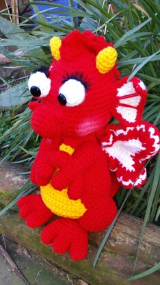 Dragon crochet pattern