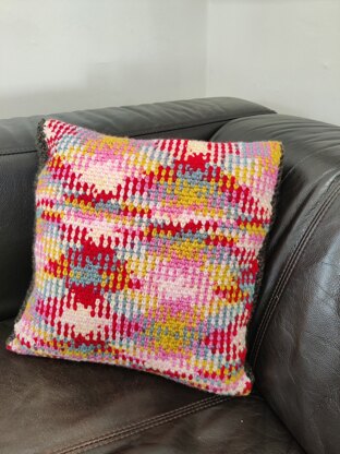 Project 2: Amateur argyle cushion