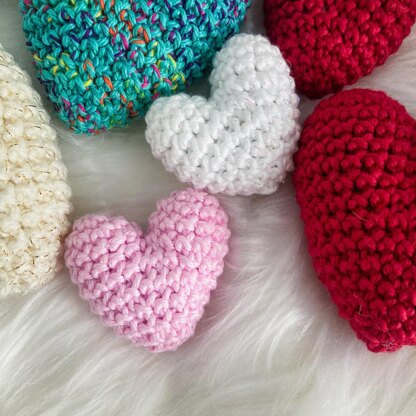 Amigurumi Heart Decor