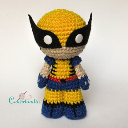 Wolverine amigurumi doll - crochet pattern by Crochelandia