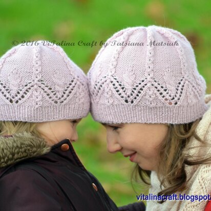 Lace Charm Hat and Cowl Set