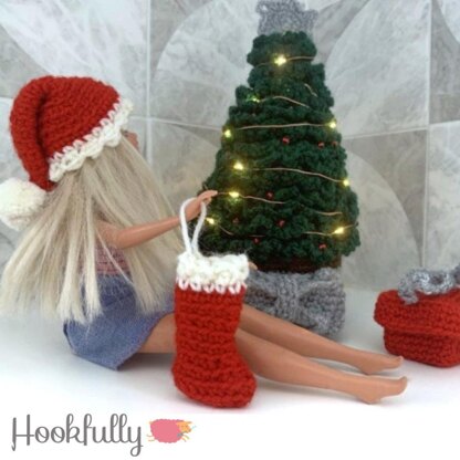 Santa hat for fashion dolls