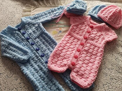 83. Premature - 6 Month Unisex Romper Set