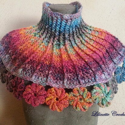 Collar Cowl Capelet