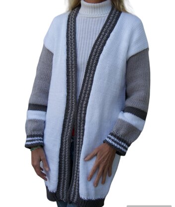 Sentro knitting pattern sweater with Vneck - Knitting Machine patterns
