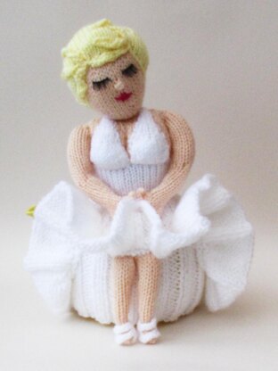 Marilyn Monroe Tea Cosy Knitting Pattern