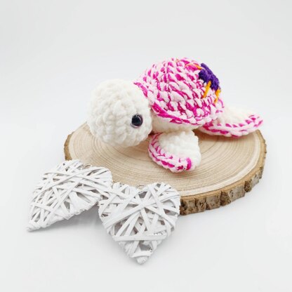Amigurumi turtle