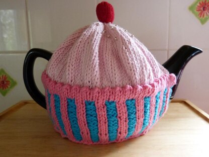 Cupcake Tea Cosy