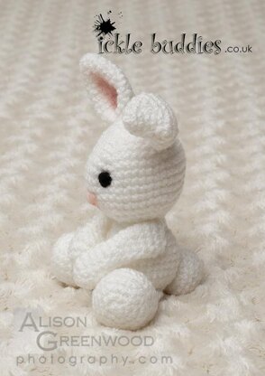Plush Crochet Pattern - Bunny - pdf Digital download - UK Terminology