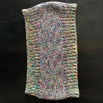 Mega Knit Cowl - knitting pattern